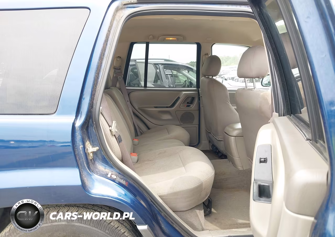 2002 Jeep Grand Cherokee Laredo VIN:1J8GW48N52C197245 - 8