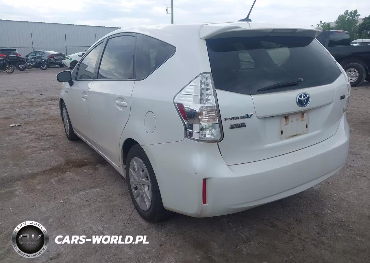 2013 Toyota Prius V Three VIN:JTDZN3EU0D3286653 - 3