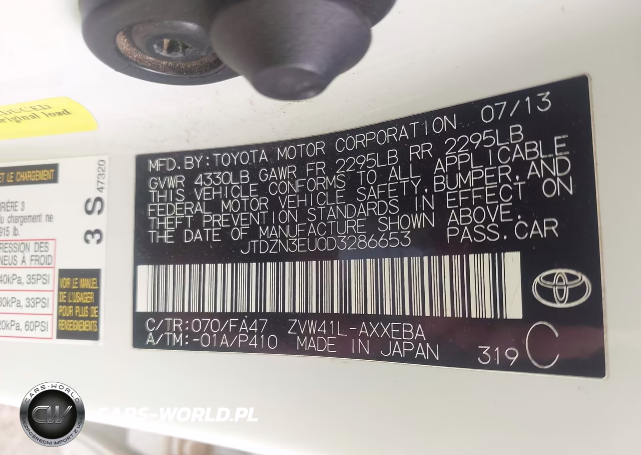 2013 Toyota Prius V Three VIN:JTDZN3EU0D3286653 - 9