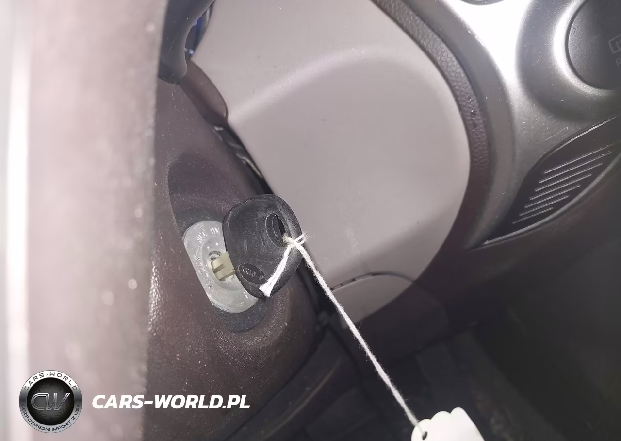 2013 Hyundai Tucson Gls VIN:KM8JU3AC9DU564064 - 11