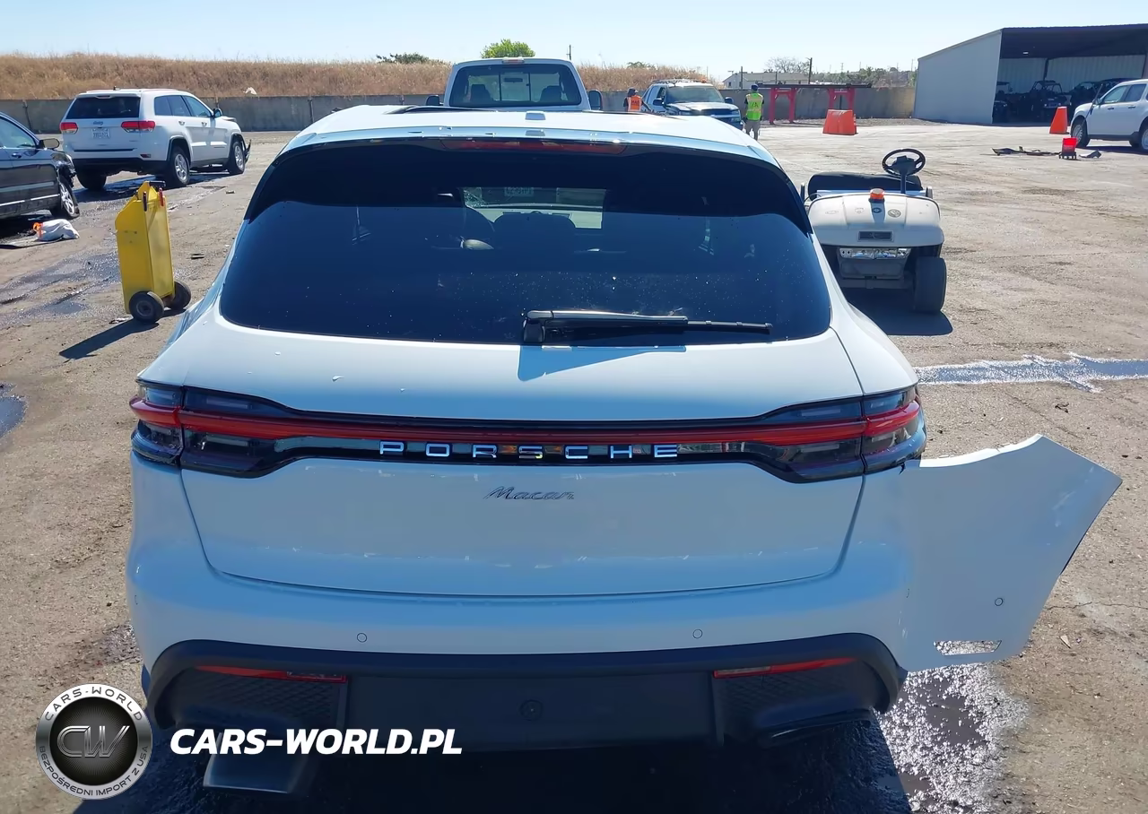 2022 Porsche Macan VIN:WP1AA2A52NLB07921 - 15