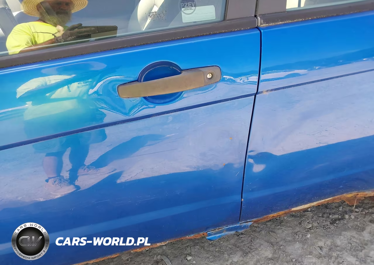 2010 Ford Focus Se VIN:1FAHP3FN4AW253197 - 12