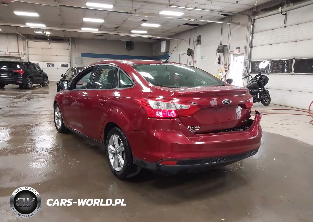 2013 Ford Focus Se VIN:1FADP3F26DL224455 - 3