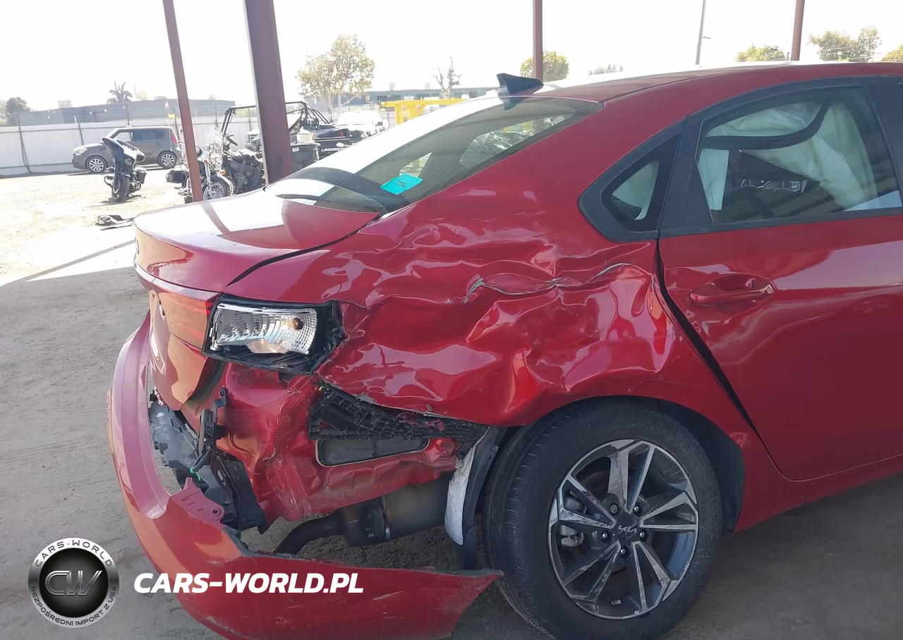2024 Kia Forte Lxs VIN:3KPF24AD1RE829533 - 6