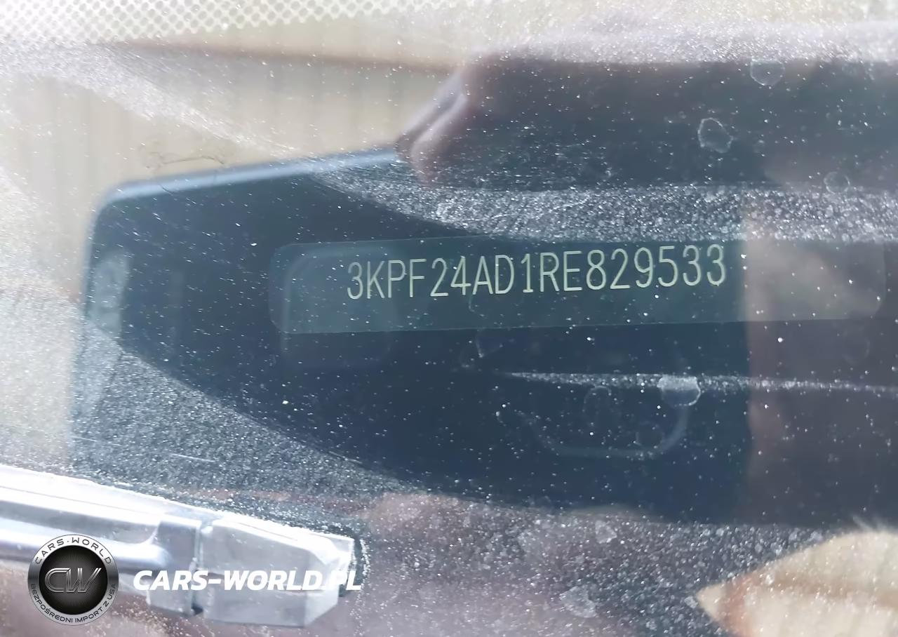 2024 Kia Forte Lxs VIN:3KPF24AD1RE829533 - 9