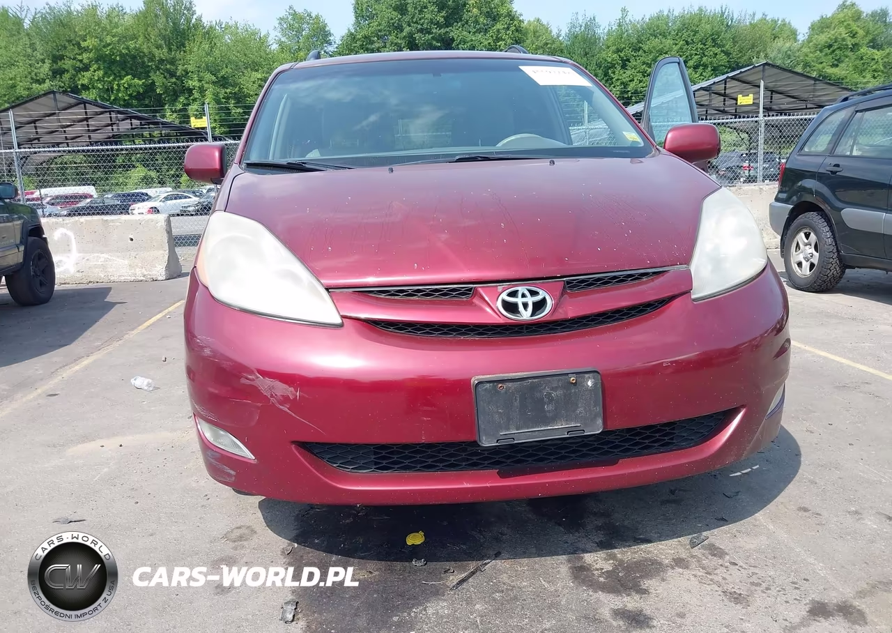2007 Toyota Sienna Xle VIN:5TDBK22C67S008682 - 6