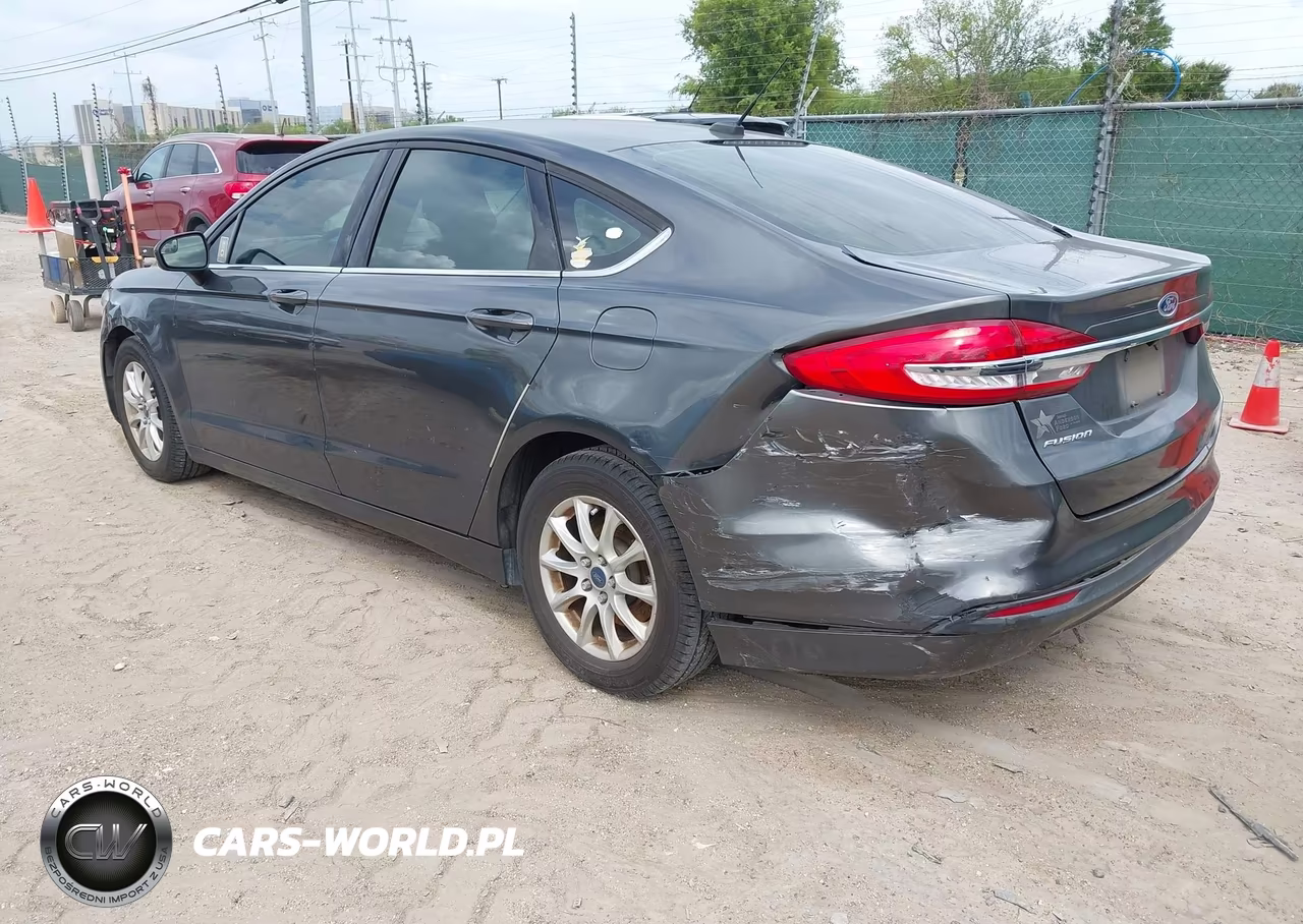 2017 Ford Fusion S VIN:3FA6P0G75HR349679 - 3