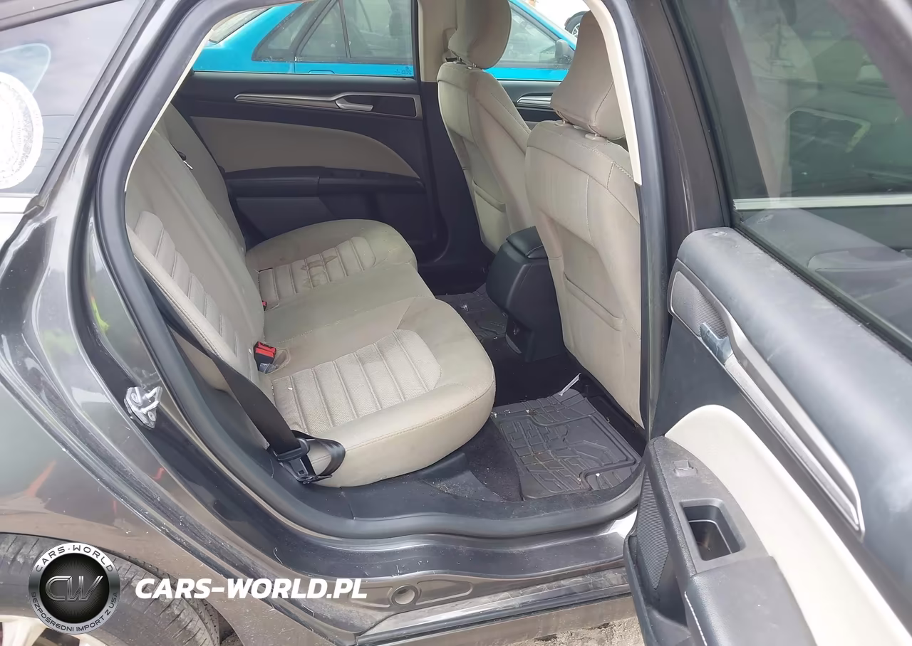2017 Ford Fusion S VIN:3FA6P0G75HR349679 - 8