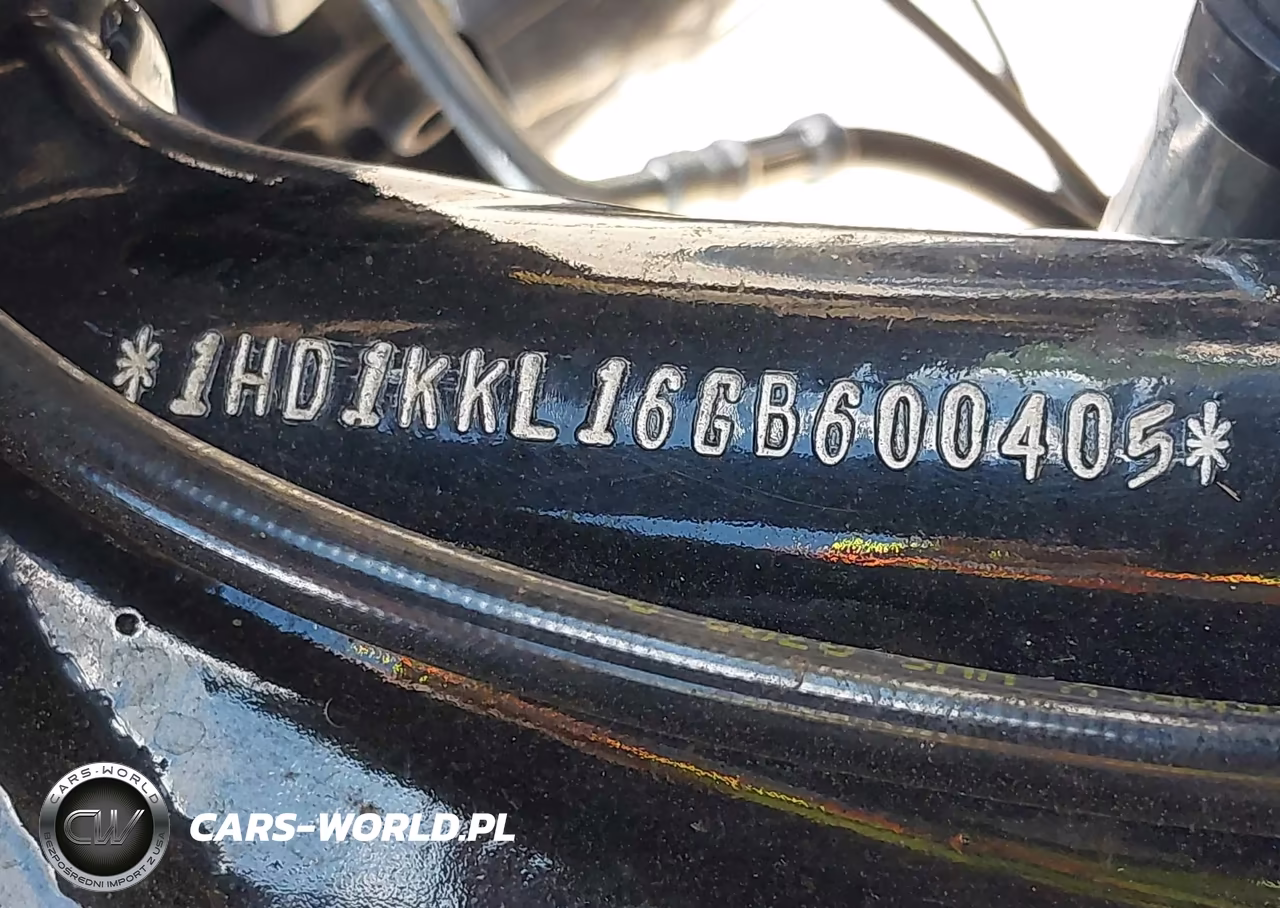 2016 Harley-Davidson Flhtkl Ultra Limited Low VIN:1HD1KKL16GB600405 - 10