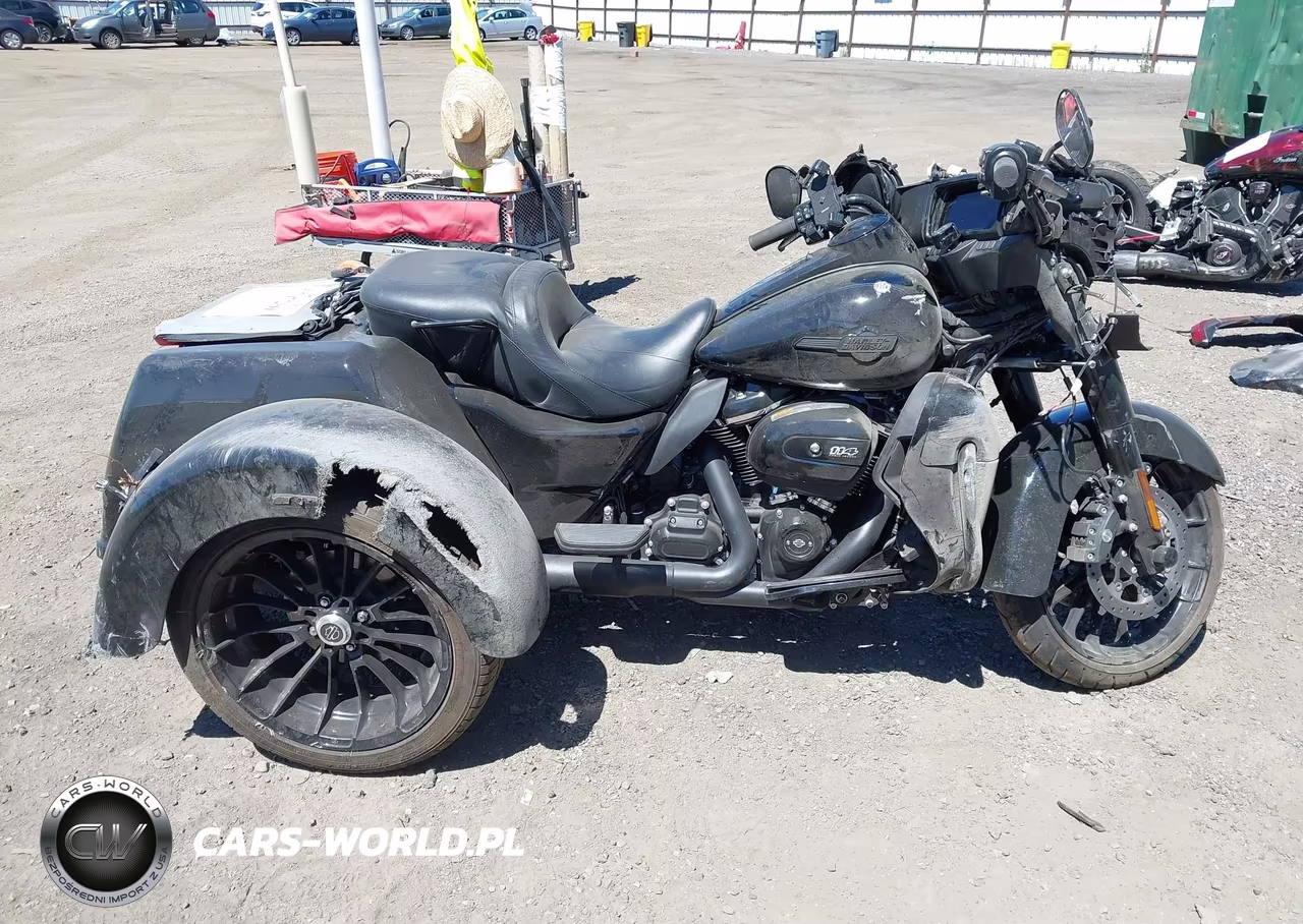 2025 Harley-Davidson Flhtcutg VIN:1HD1MAF17SB855248 - 12