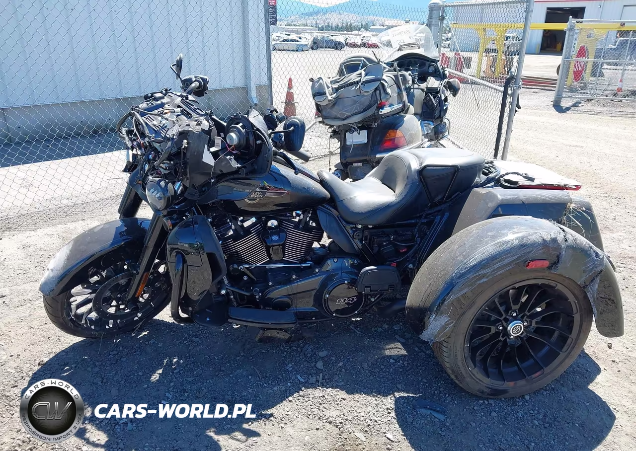 2025 Harley-Davidson Flhtcutg VIN:1HD1MAF17SB855248 - 13