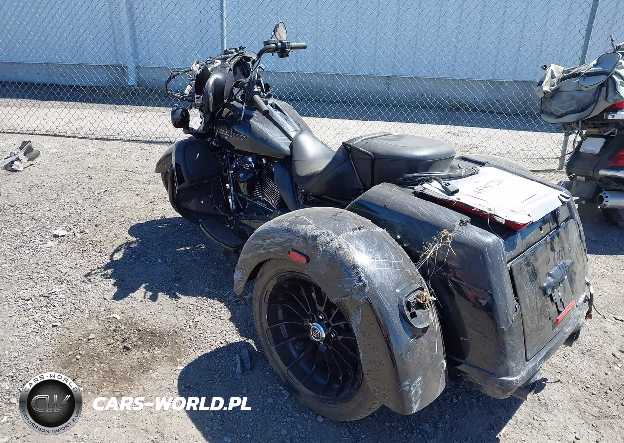 2025 Harley-Davidson Flhtcutg VIN:1HD1MAF17SB855248 - 3
