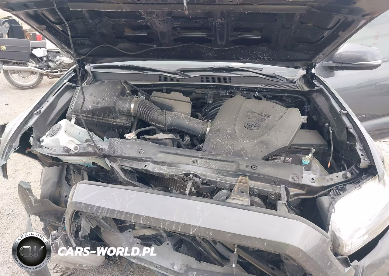 2022 Toyota Tacoma VIN:3TMDZ5BN2NM135921 - 10