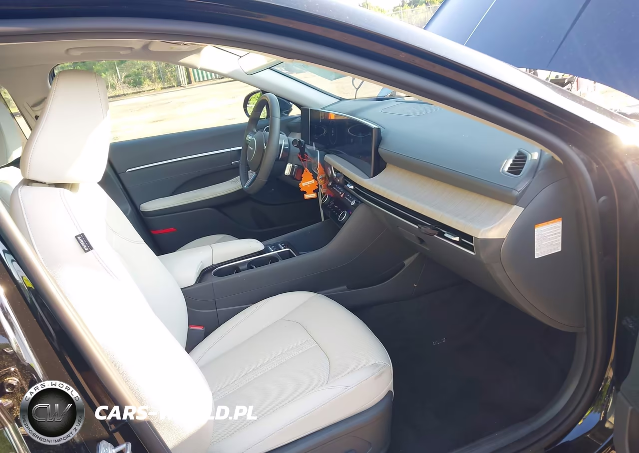 2026 Hyundai Sonata Hybrid Limited VIN:KMHL54JJ6TA139167 - 5