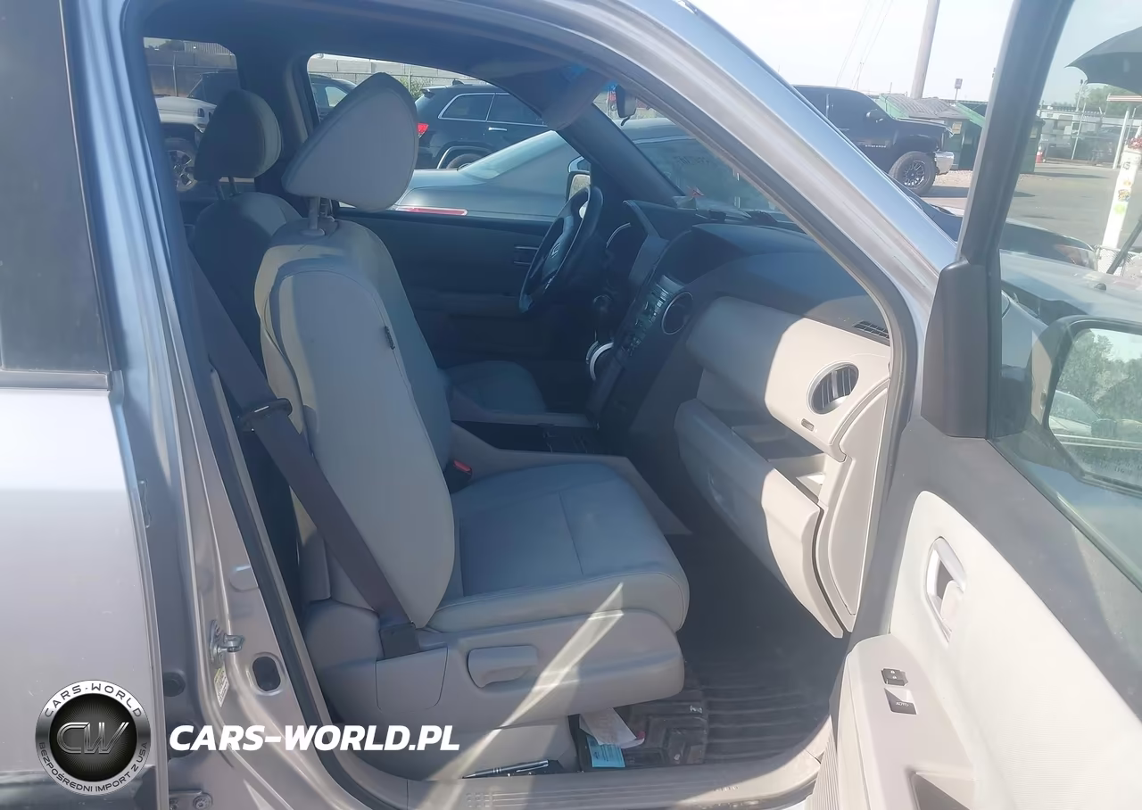 2010 Honda Pilot Lx VIN:5FNYF3H22AB001422 - 5
