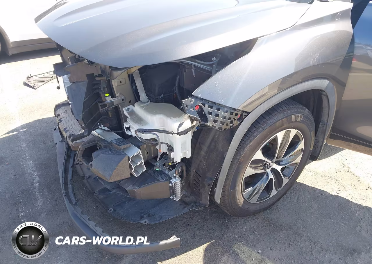 2022 Toyota Highlander Xle VIN:5TDHZRAH5NS136484 - 18
