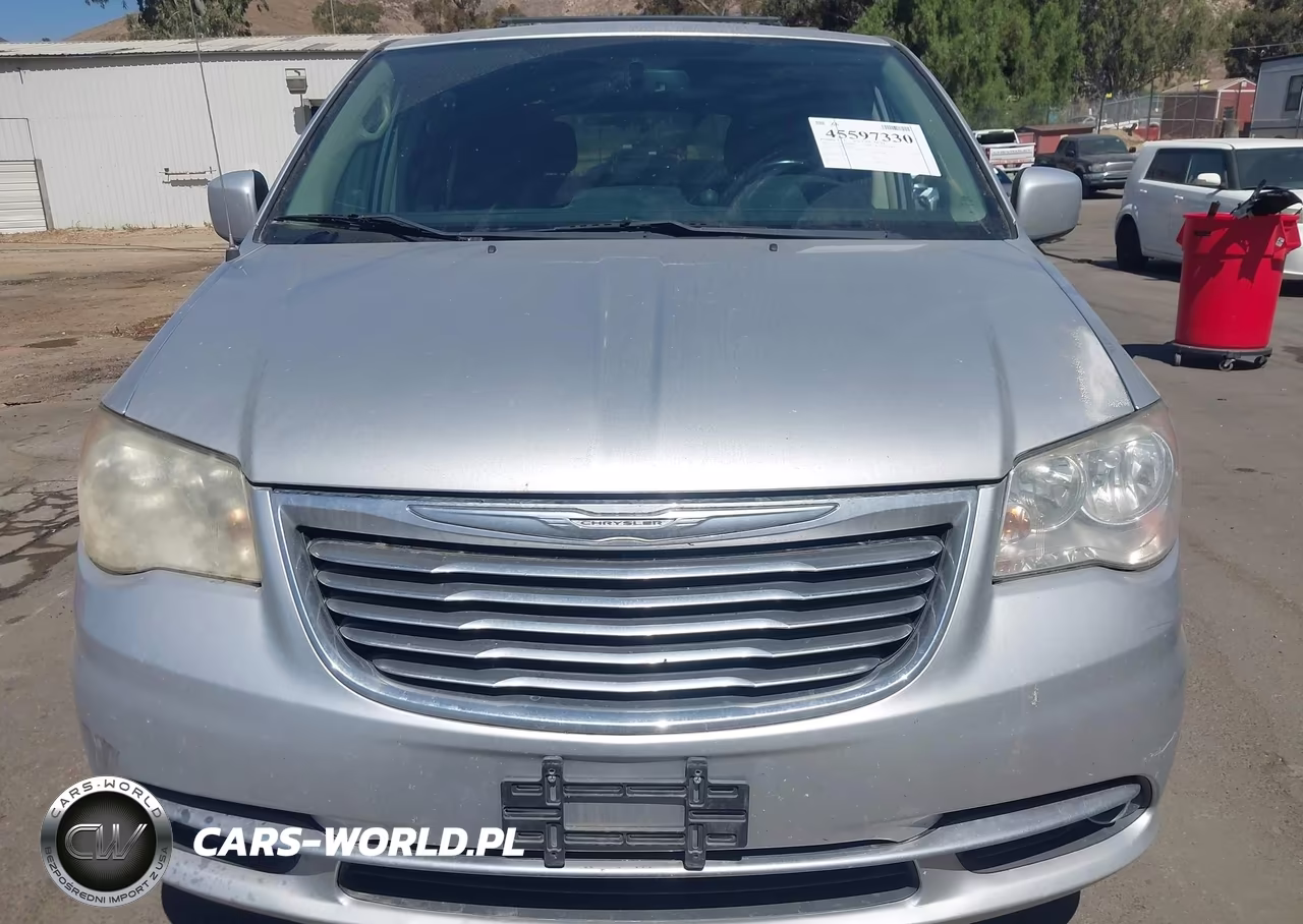 2012 Chrysler Town & Country Touring VIN:2C4RC1BG0CR367781 - 6