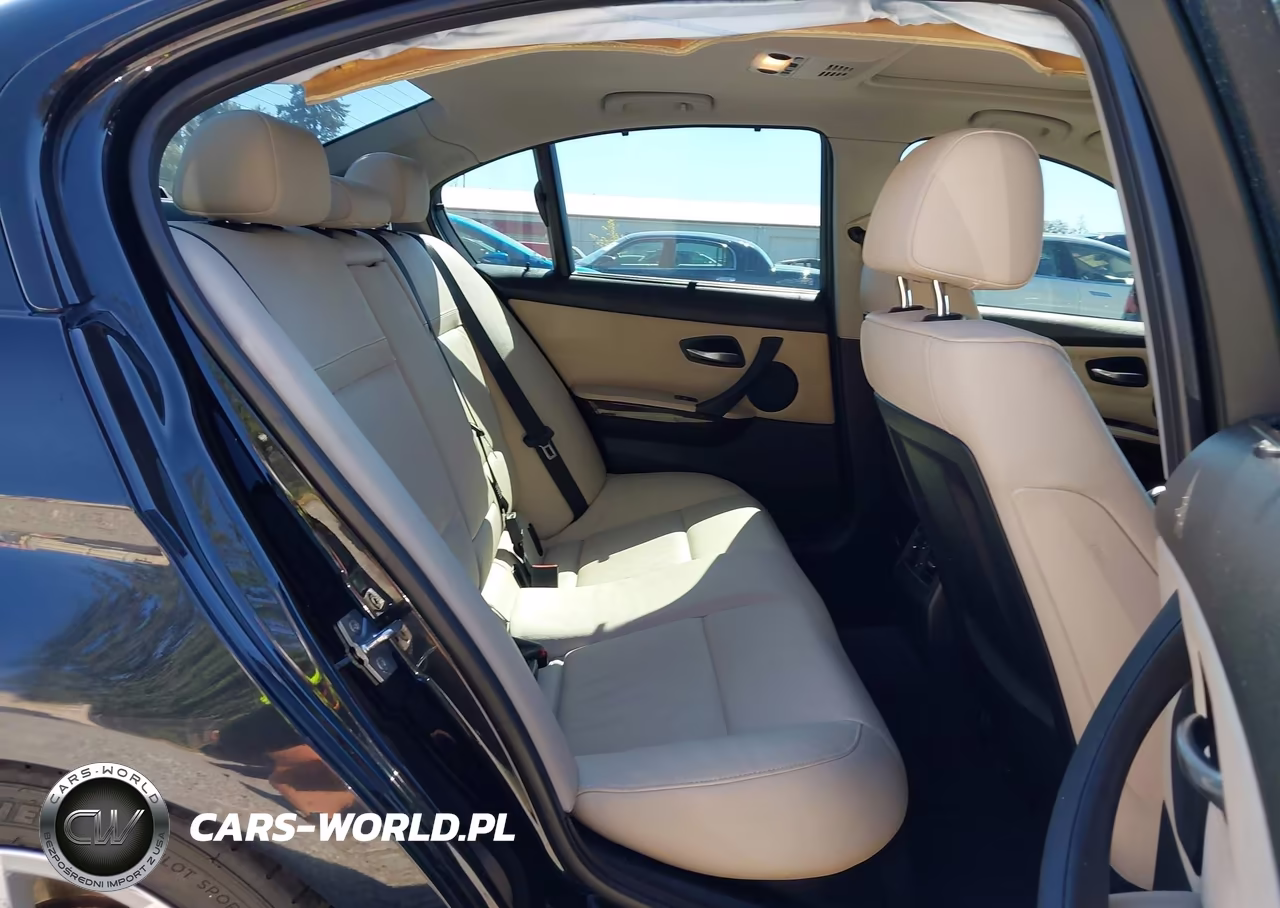 2011 BMW 328I VIN:WBAPH5G55BNL80784 - 18