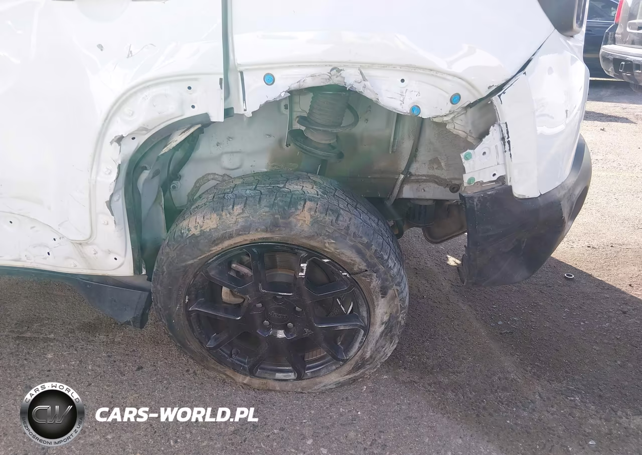 2020 Jeep Renegade Altitude 4X4 VIN:ZACNJBBB9LPK98959 - 6