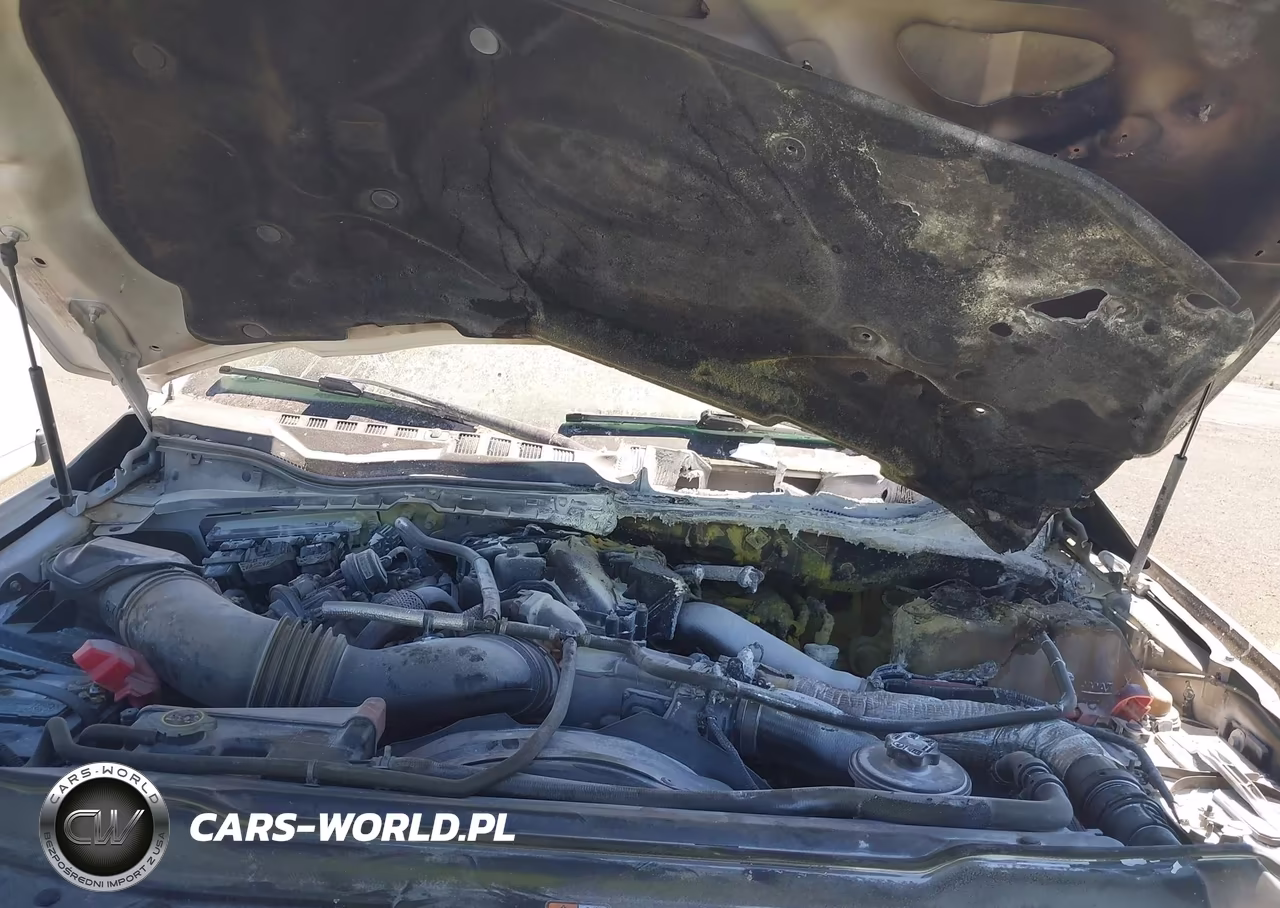 2017 Ford F-550 Chassis Xl VIN:1FDUF5GT4HEF17518 - 10