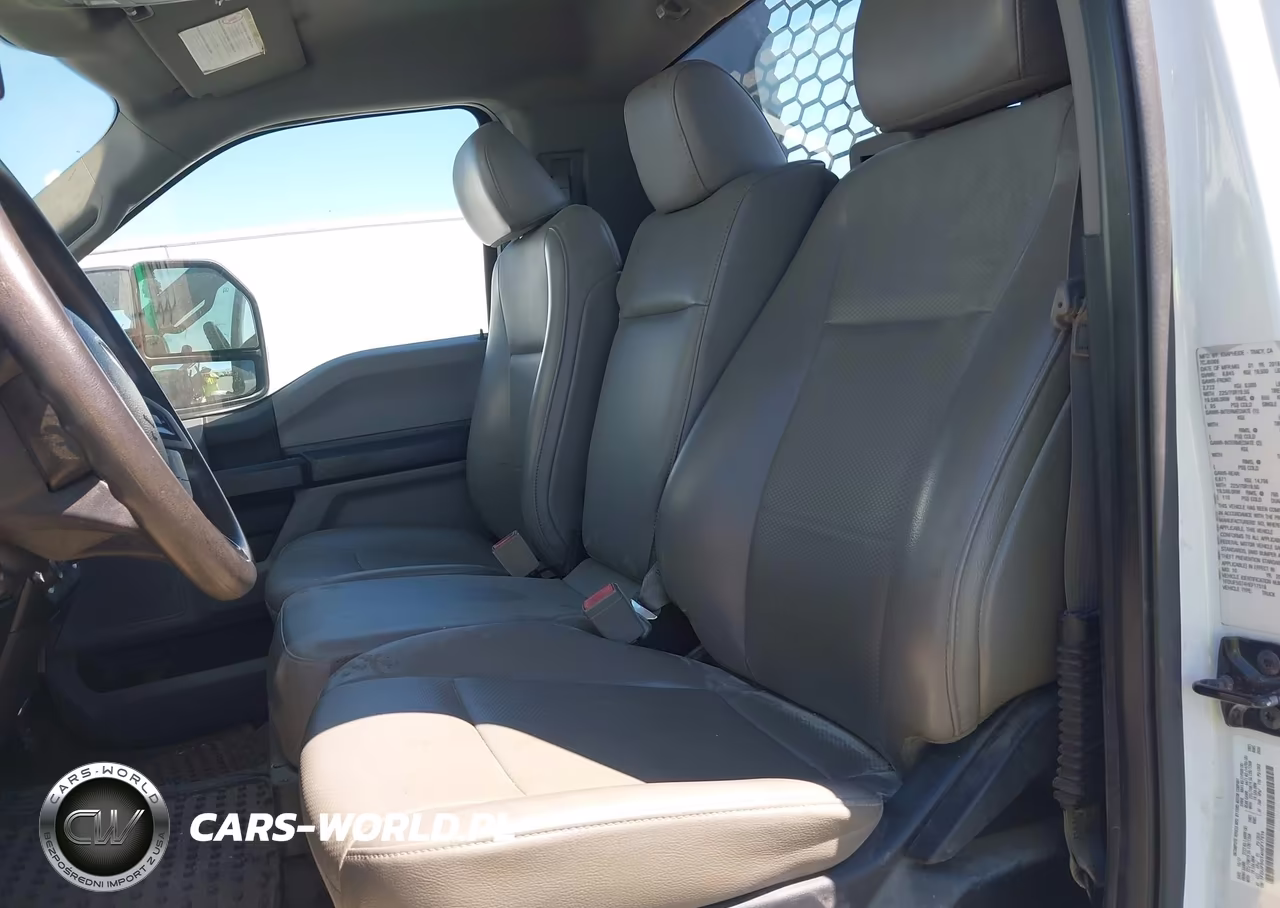 2017 Ford F-550 Chassis Xl VIN:1FDUF5GT4HEF17518 - 7