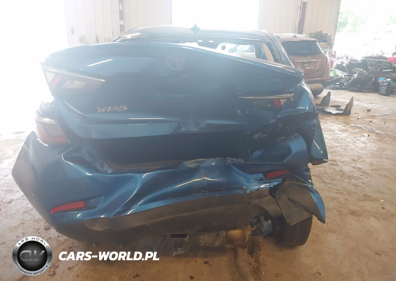 2019 Toyota Yaris Le VIN:3MYDLBYVXKY517840 - 16
