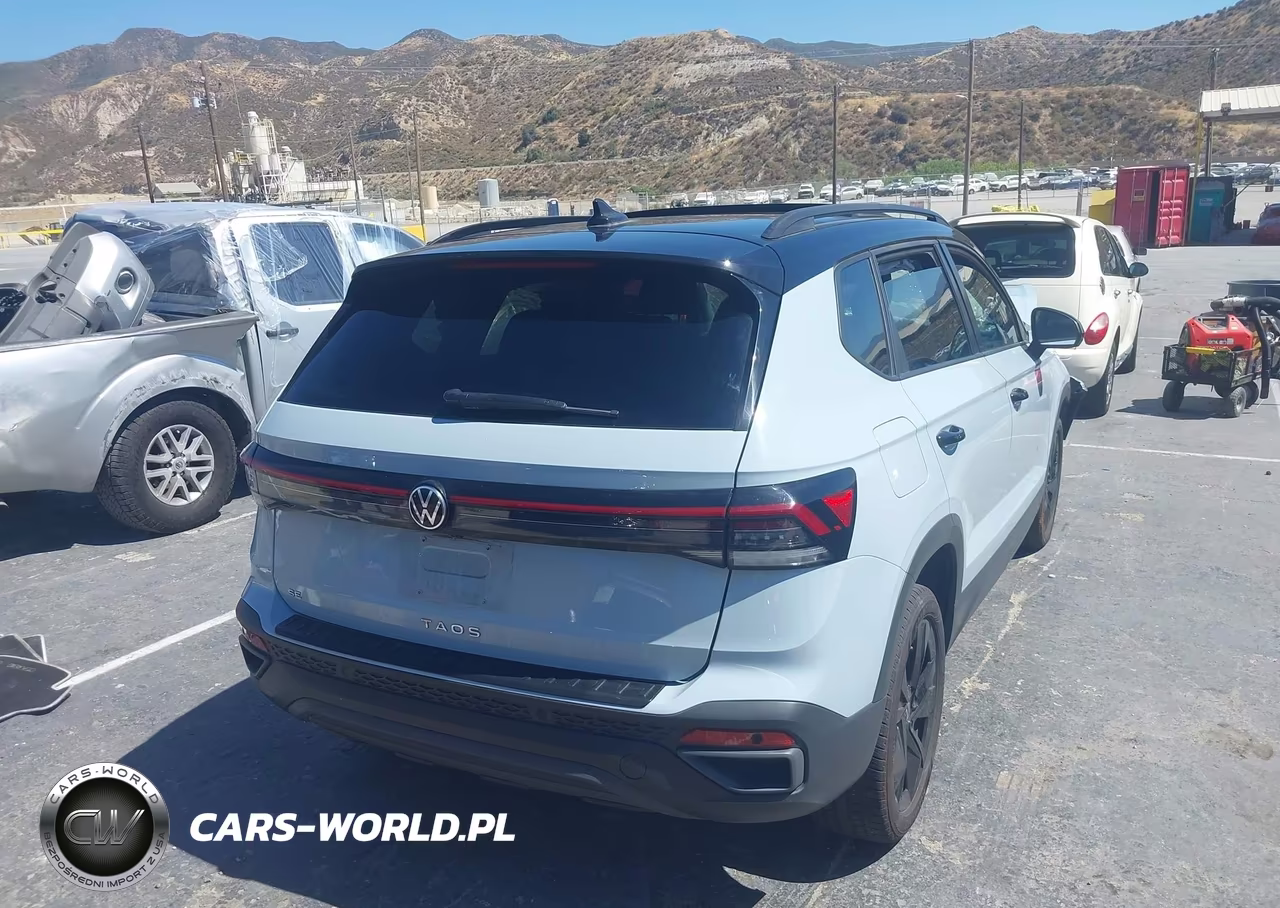 2025 Volkswagen Taos 1.5T Se Black VIN:3VV3C7B20SM032234 - 4