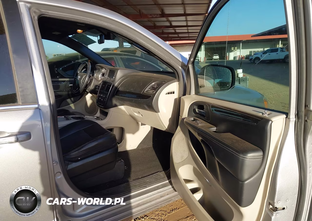 2019 Dodge Grand Caravan Sxt VIN:2C4RDGCG5KR514528 - 5
