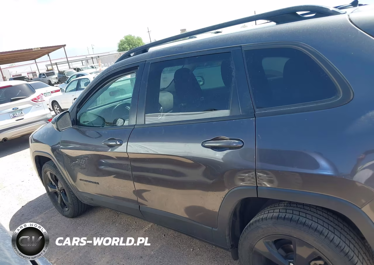 2018 Jeep Cherokee Latitude Fwd VIN:1C4PJLCB9JD544467 - 14