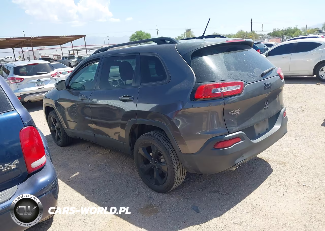 2018 Jeep Cherokee Latitude Fwd VIN:1C4PJLCB9JD544467 - 3