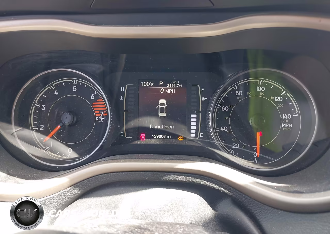 2018 Jeep Cherokee Latitude Fwd VIN:1C4PJLCB9JD544467 - 7
