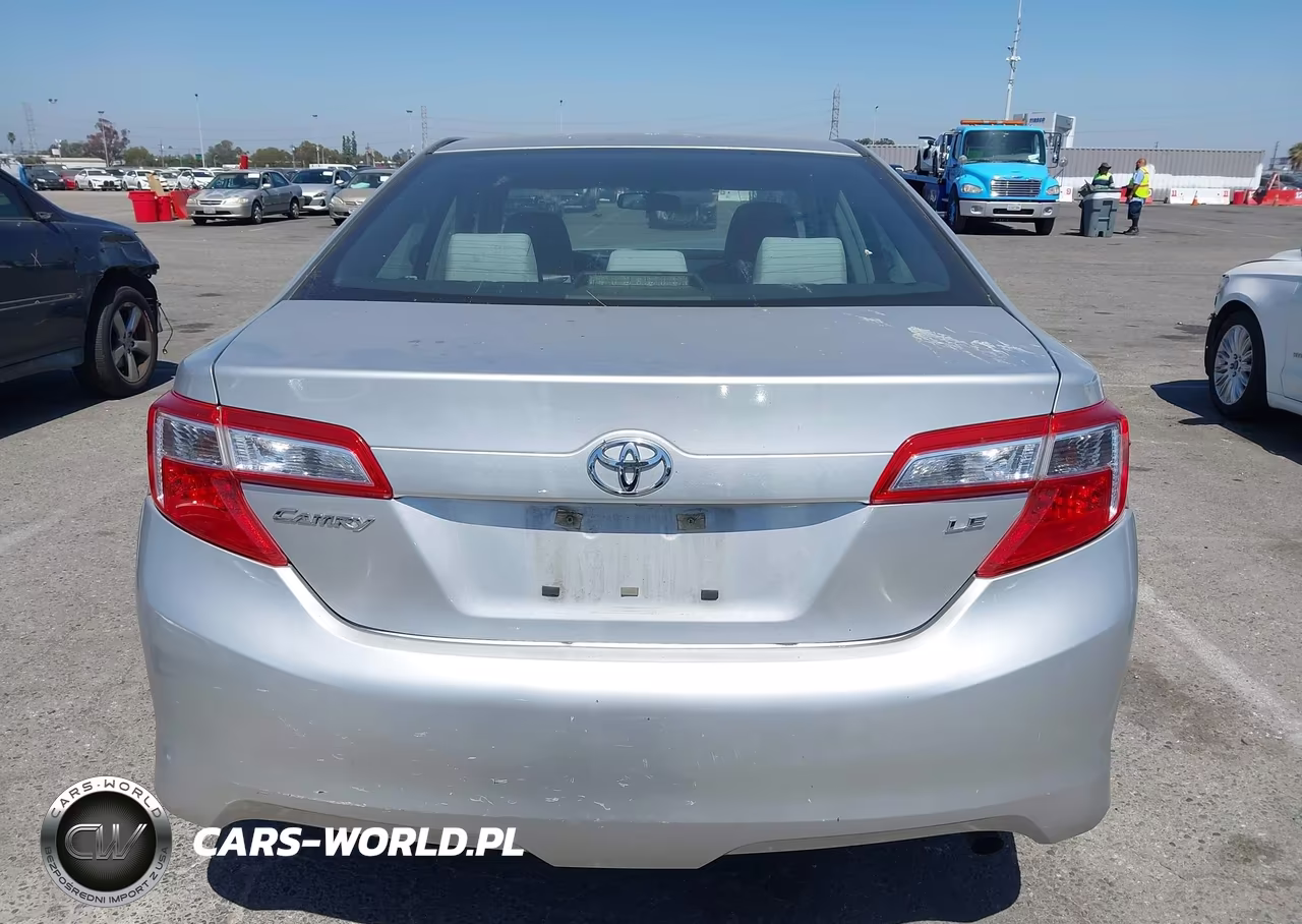 2012 Toyota Camry Le VIN:4T1BF1FK0CU084920 - 17