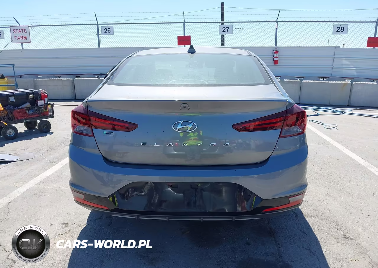 2020 Hyundai Elantra Sel VIN:5NPD84LF5LH515066 - 16