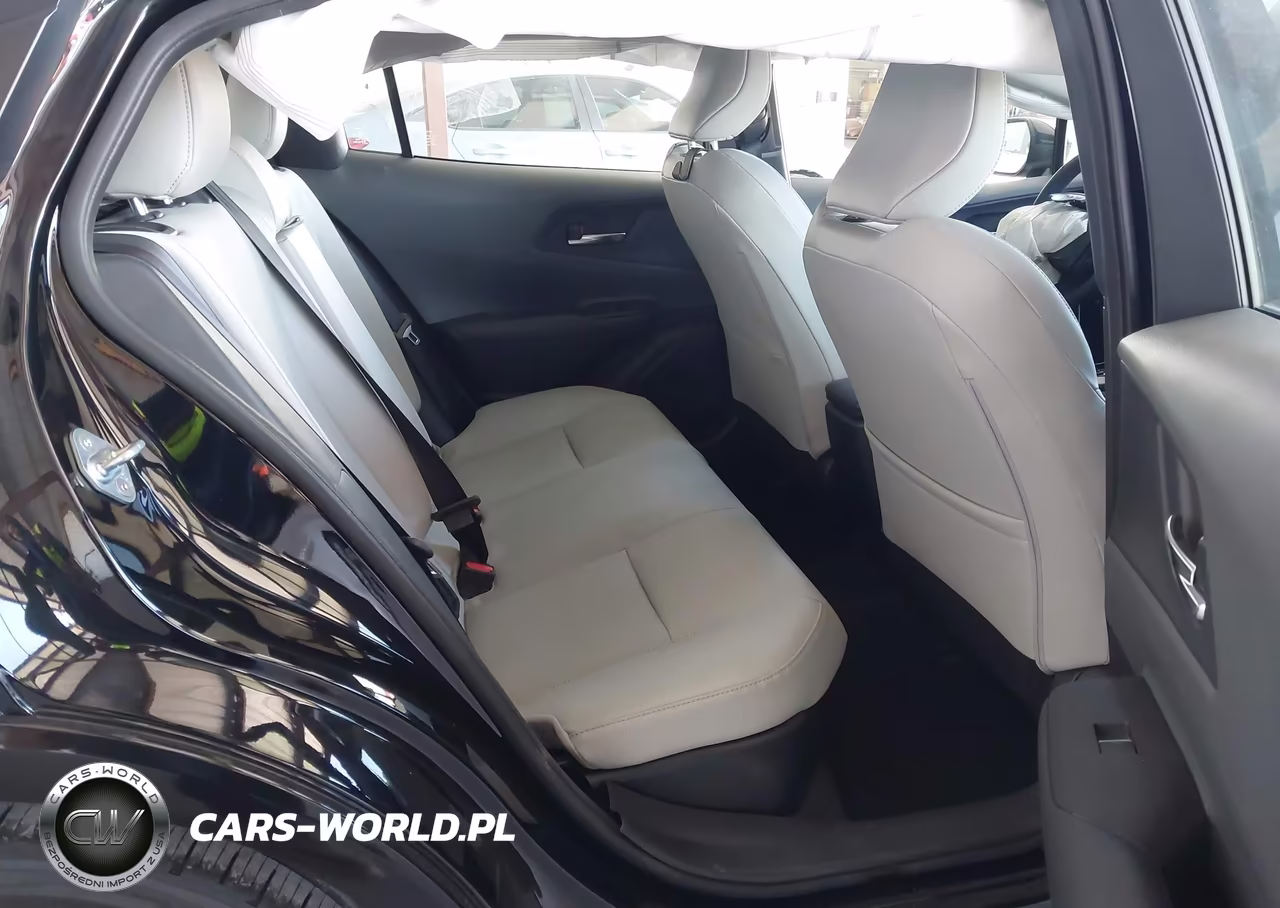 2024 Toyota Prius Xle VIN:JTDACAAU6R3031283 - 8