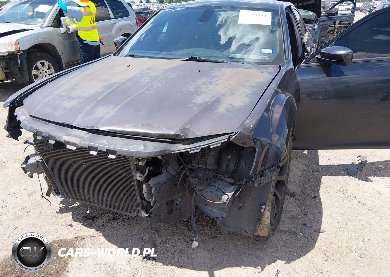 2019 Chrysler 300 300S VIN:2C3CCABGXKH559496 - 6