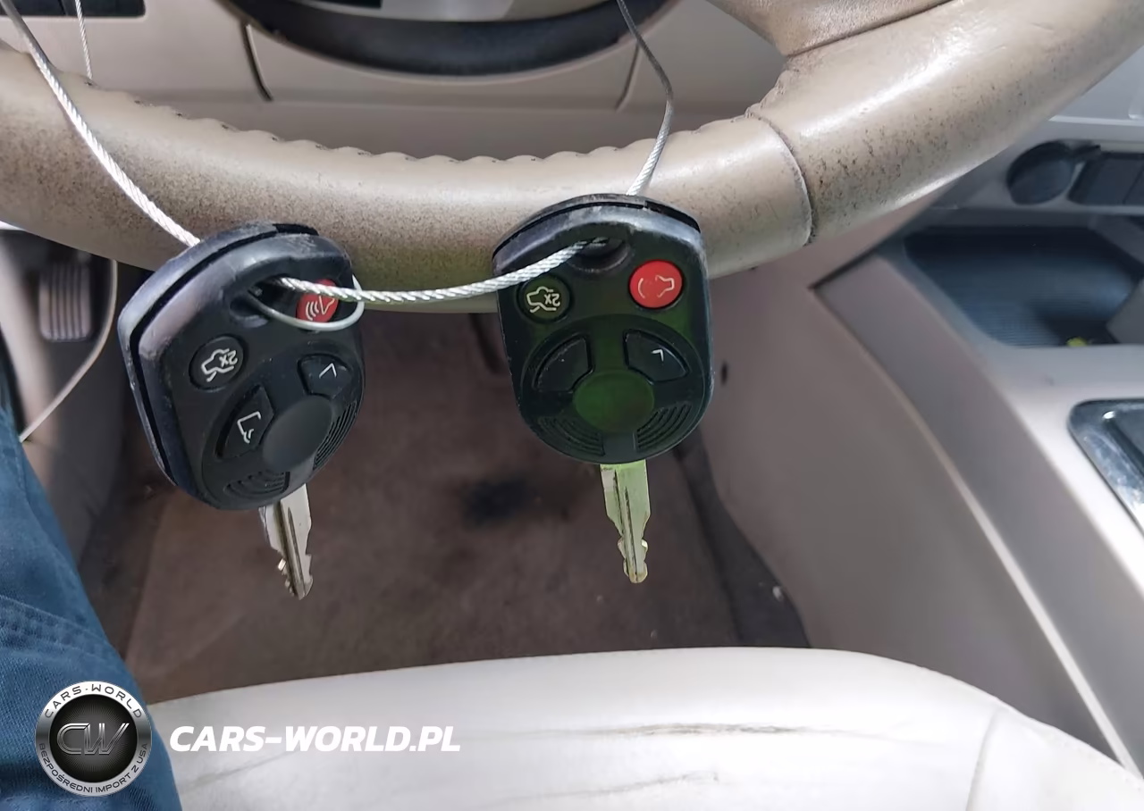 2008 Ford Escape Hybrid VIN:1FMCU49H38KB25149 - 11