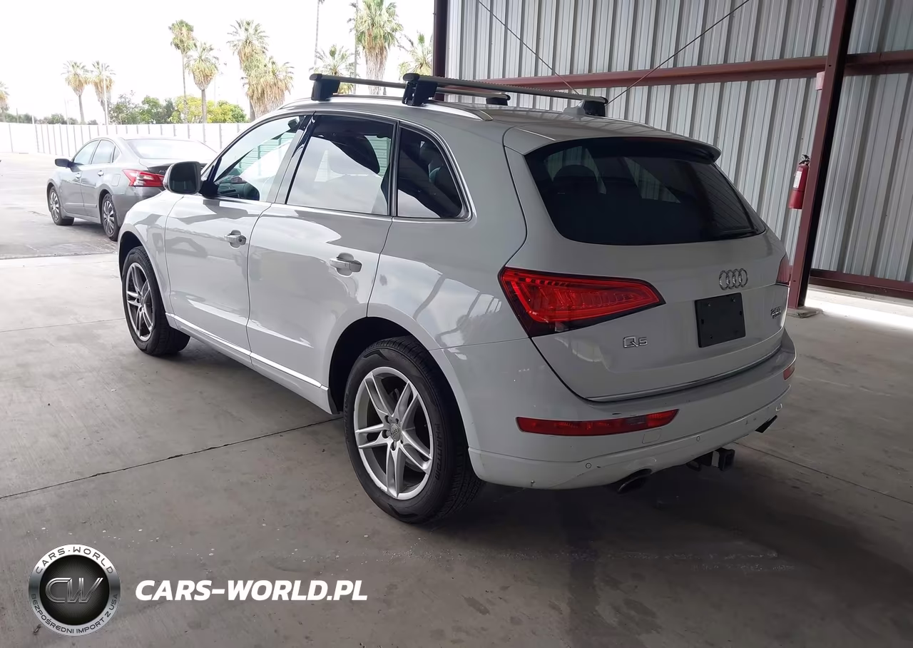 2016 Audi Q5 2.0T Premium VIN:WA1L2AFP7GA025834 - 3