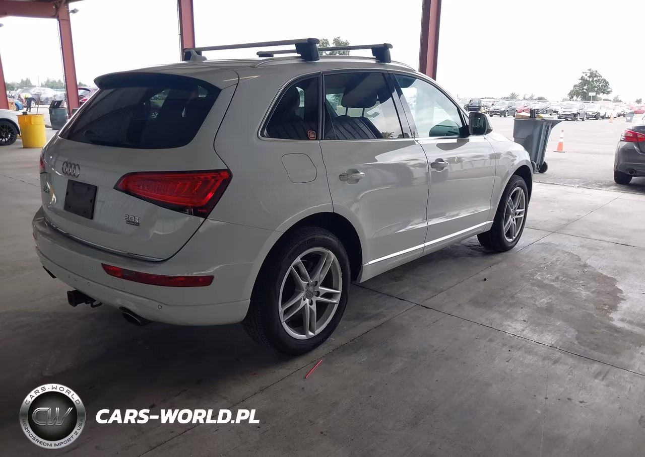 2016 Audi Q5 2.0T Premium VIN:WA1L2AFP7GA025834 - 4