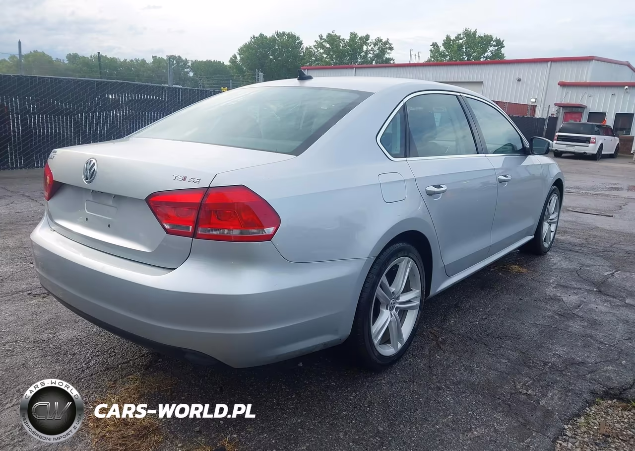 2014 Volkswagen Passat 1.8T Se VIN:1VWBT7A32EC084746 - 4