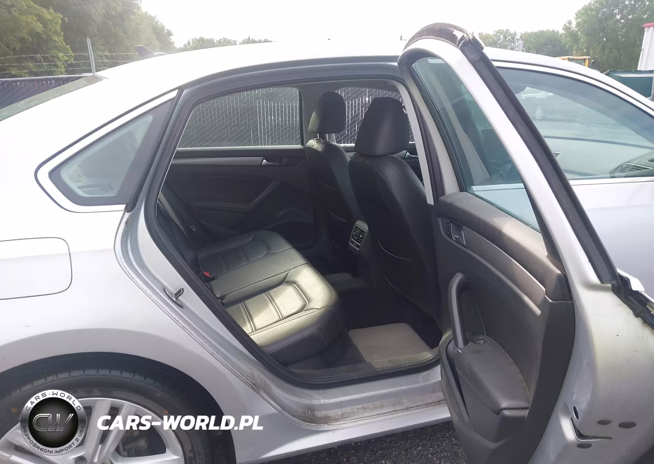 2014 Volkswagen Passat 1.8T Se VIN:1VWBT7A32EC084746 - 8