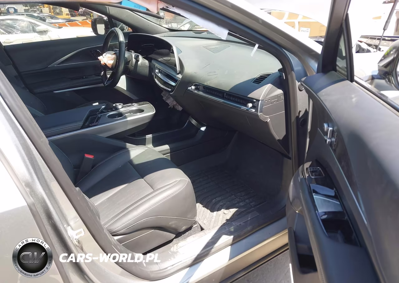 2025 Cadillac Lyriq Sport 2 Rwd VIN:1GYKPWRK2SZ319274 - 5
