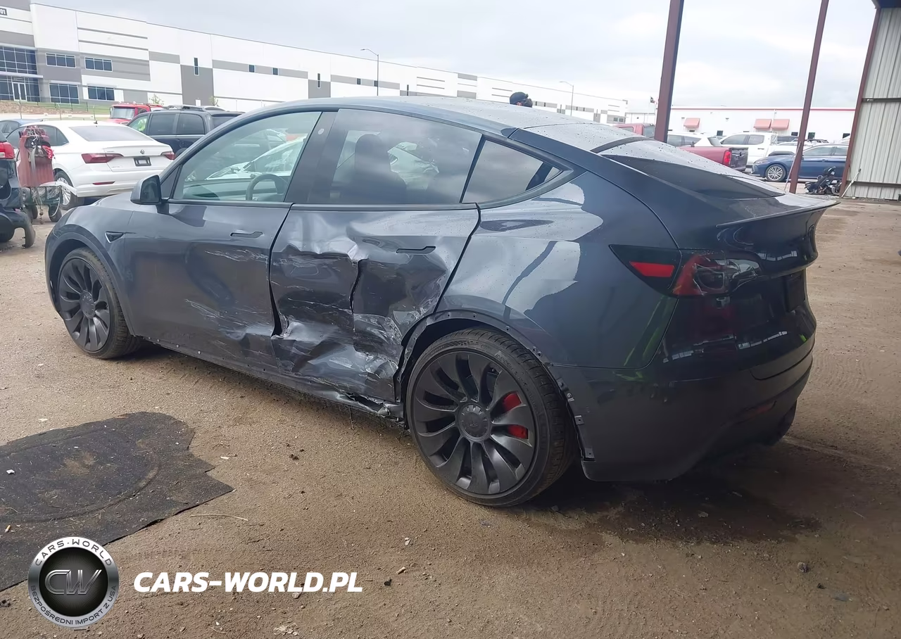 2020 Tesla Model Y Long Range Dual Motor All-Wheel Drive-Performance Dual Motor All-Wheel Drive VIN:5YJYGDEF1LF025322 - 3
