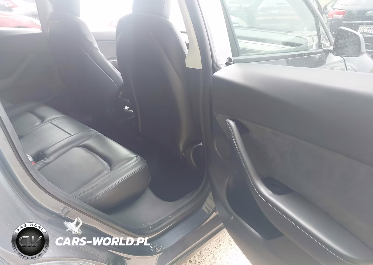 2020 Tesla Model Y Long Range Dual Motor All-Wheel Drive-Performance Dual Motor All-Wheel Drive VIN:5YJYGDEF1LF025322 - 8