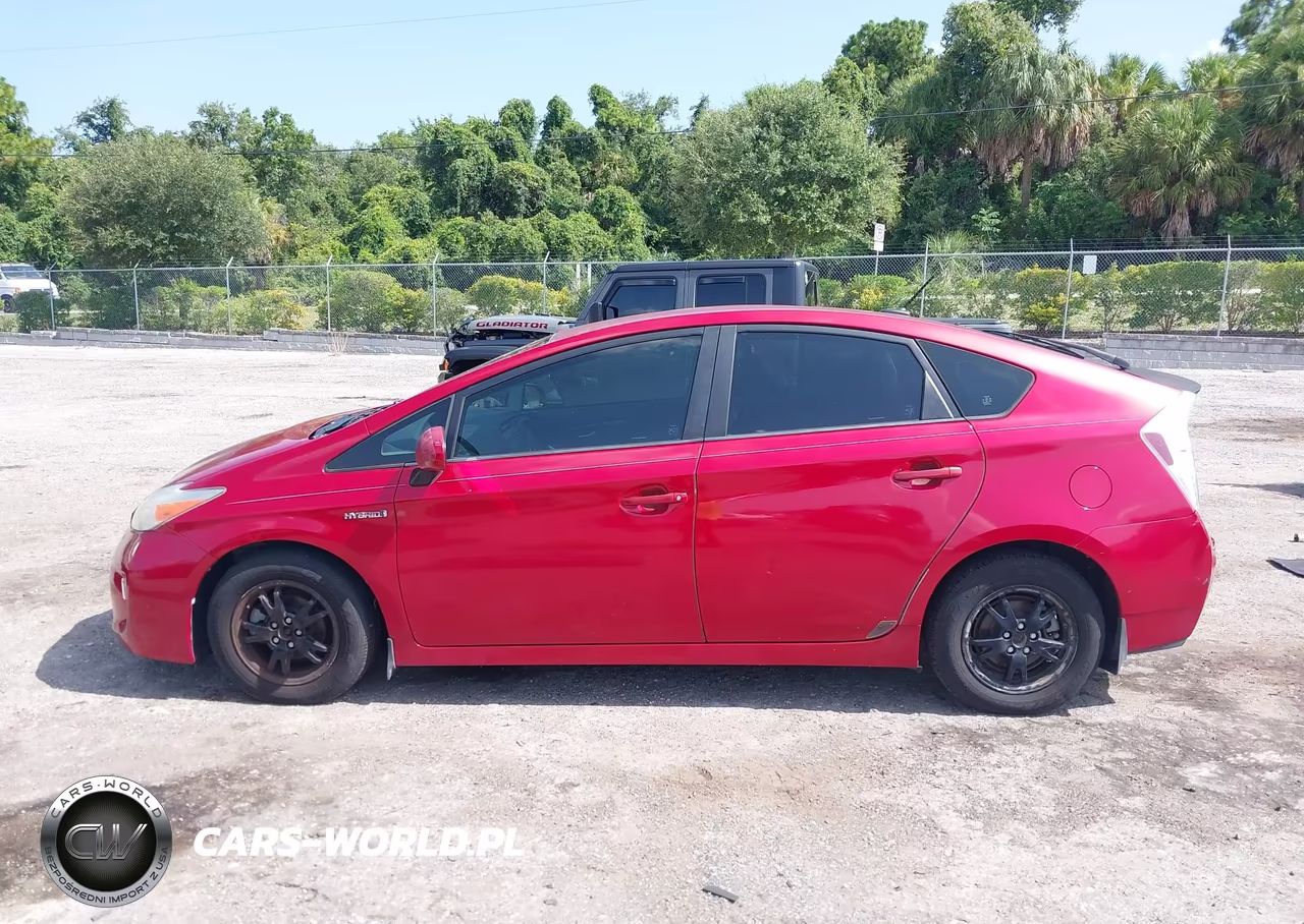 2014 Toyota Prius Three VIN:JTDKN3DU3E0368687 - 14