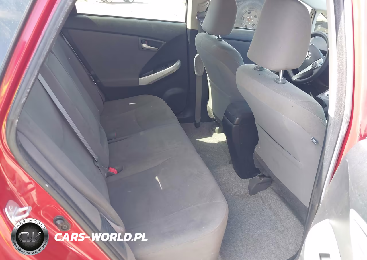 2014 Toyota Prius Three VIN:JTDKN3DU3E0368687 - 8
