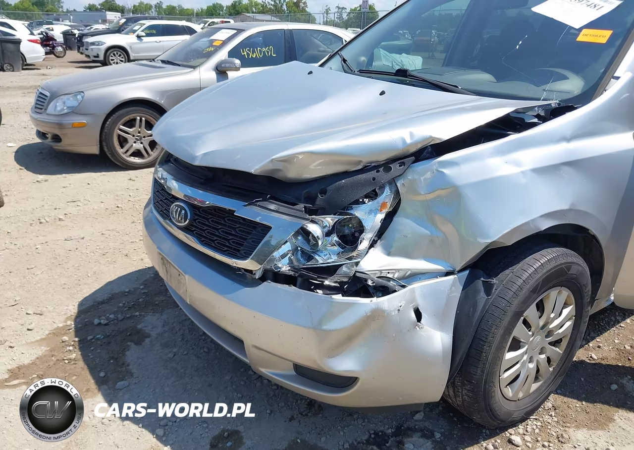 2012 Kia Sedona Lx VIN:KNDMG4C72C6491704 - 6
