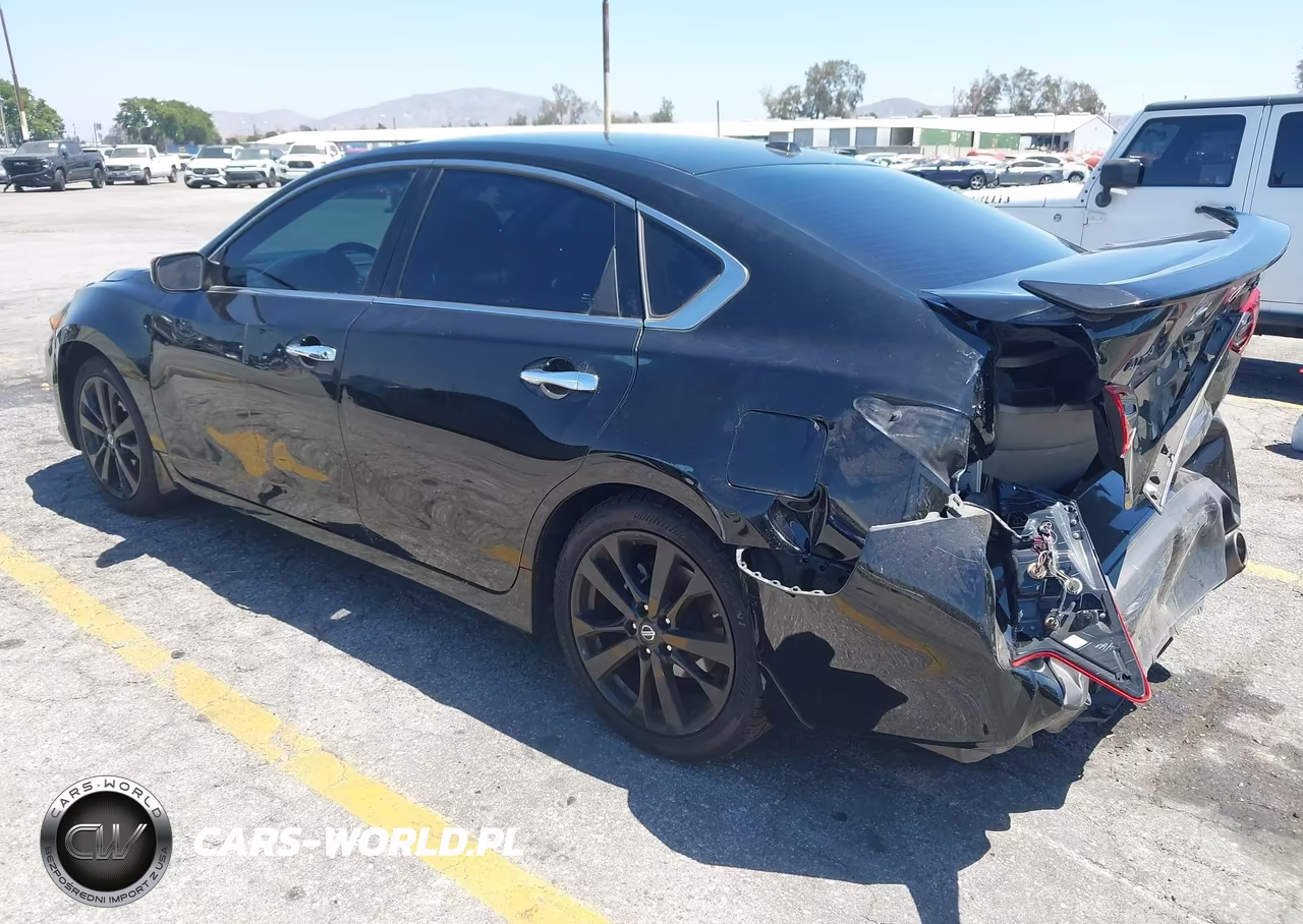 2018 Nissan Altima 2.5 Sr VIN:1N4AL3AP7JC297010 - 3