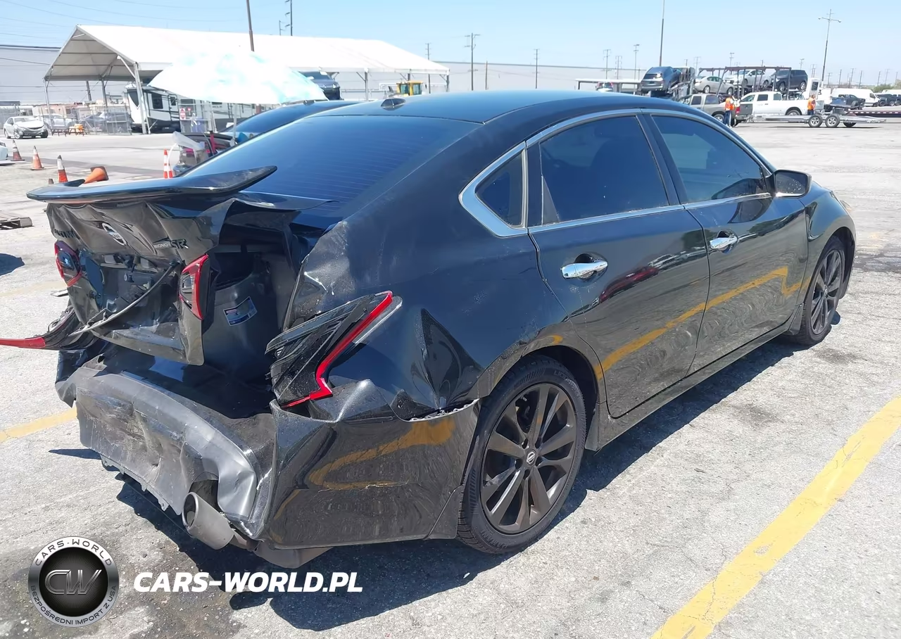 2018 Nissan Altima 2.5 Sr VIN:1N4AL3AP7JC297010 - 4