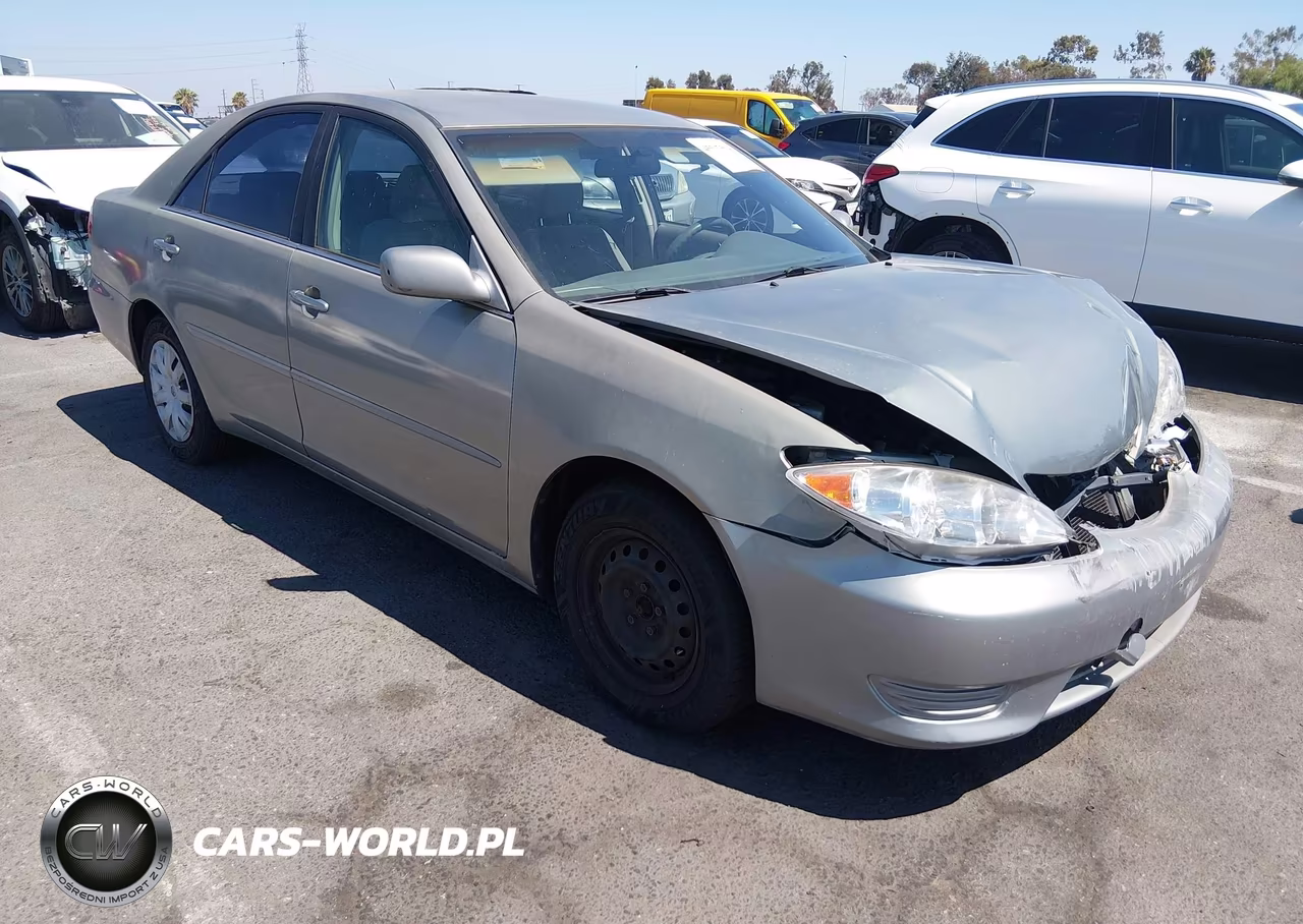2006 Toyota Camry Le – zdjęcie 1 z 11
