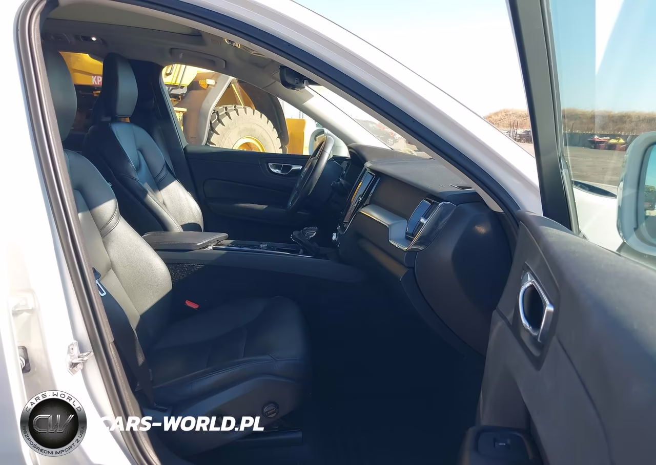 2019 Volvo Xc60 T5 Momentum VIN:LYV102RK7KB278176 - 5